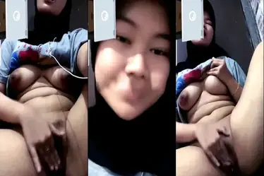 Mahasiswi Jilbab VCS Nakal Pacar LDR