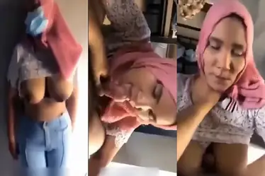 Penjaga Warung Kopi Super Montok Melayani Tamu